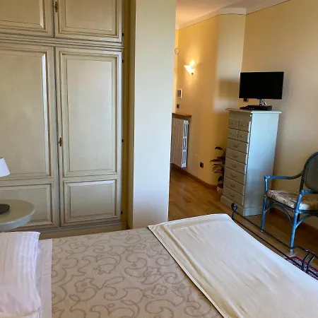 ベッド・アンド・ブレックファスト La Sismonda Rodello